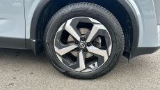 Nissan Qashqai 1.3 DiG-T MH N-Connecta 5dr Petrol Hatchback